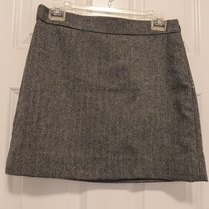 GAP Black and White Chevron Mini Skirt